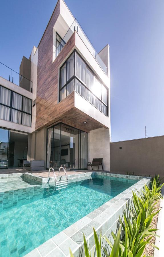 Casa Requinte, 4 Suites , Piscina II Balneario Camboriu Exterior photo